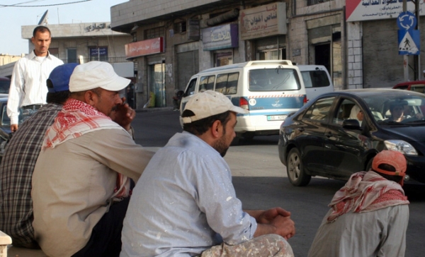 العمل: ضبط 145 عاملا وافدا مخالفا