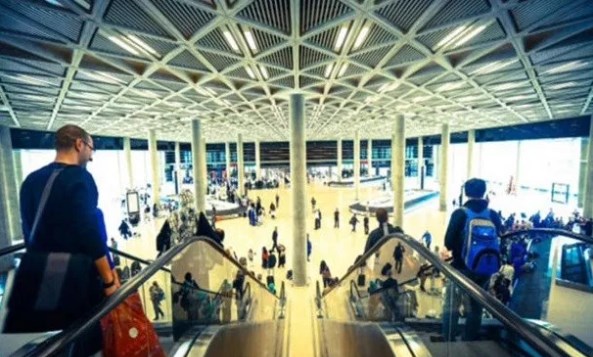 مطار الملكة علياء يستقبل اكثر من