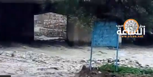 قوة السيول تجرف حاجزا وضعته ’الأشغال‘