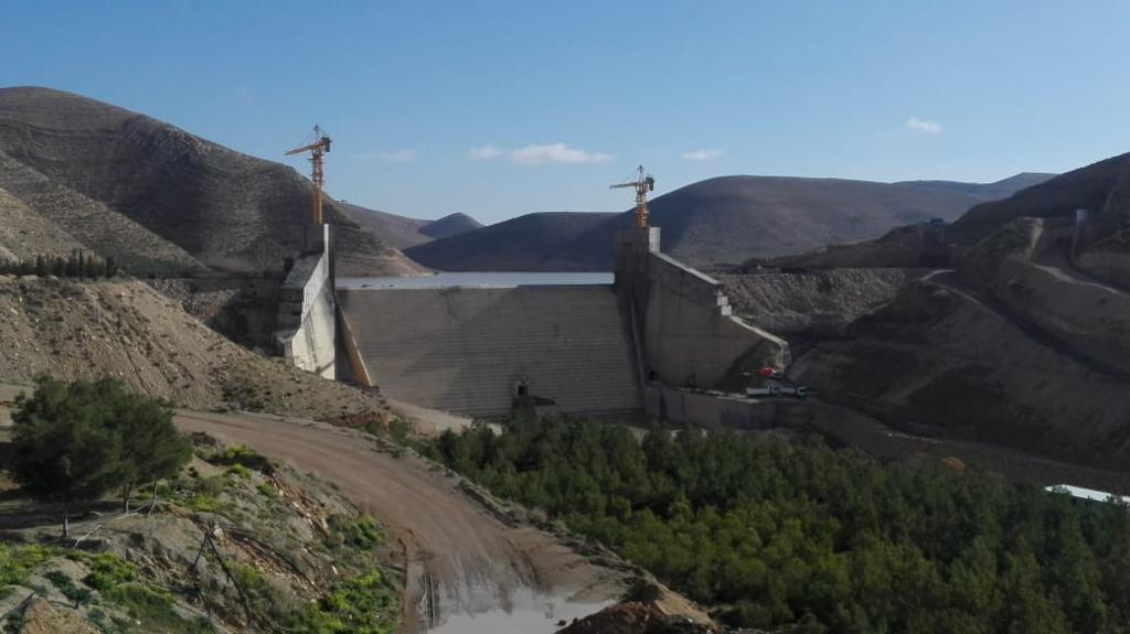 «المياه» تحذر من فيضان سد الوالة