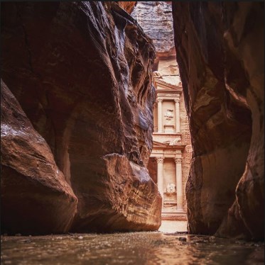 وزارة السياحة تدعو للتنسيق مع الشرطة