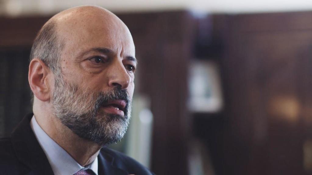 الرزاز: سنعيد الامل لجيل الشباب في