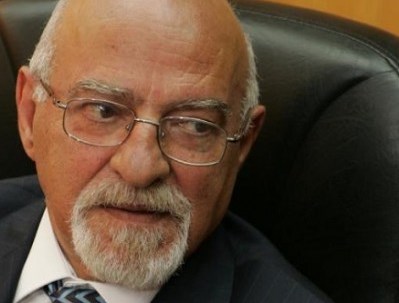 الفنان نبيل المشيني (أبو عواد) في