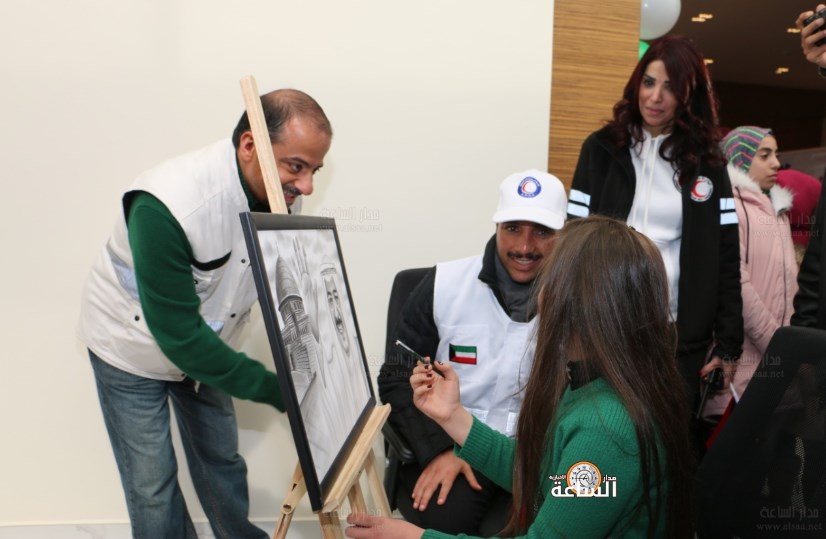 الغانم يزور الهلال الأحمر الأردني (صور)