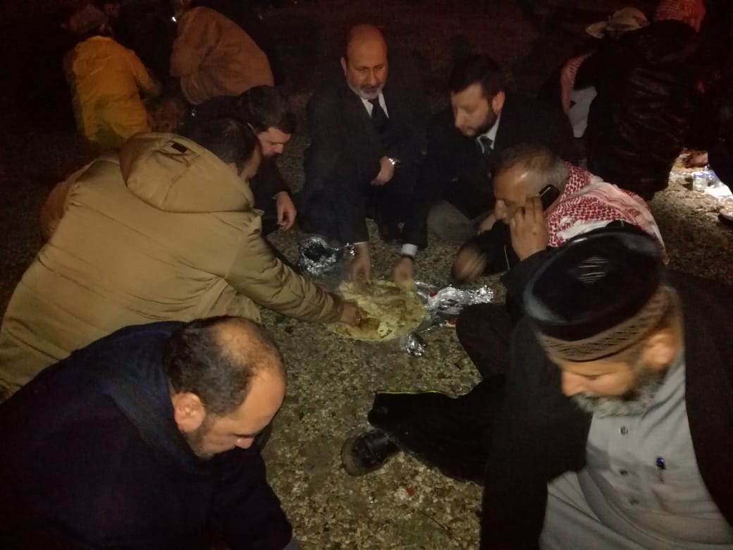 حزب جبهة العمل الإسلامي يولم للمعتصمين