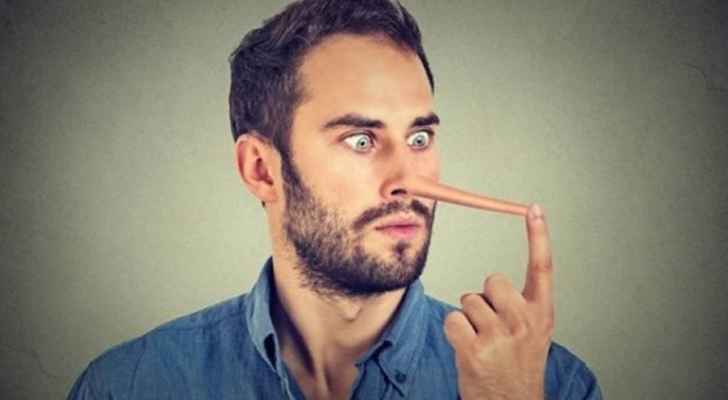 كيف تفضح من يكذب عليك؟