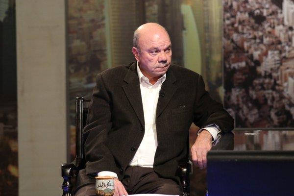 الفايز ينقل رسالة شفوية من الملك