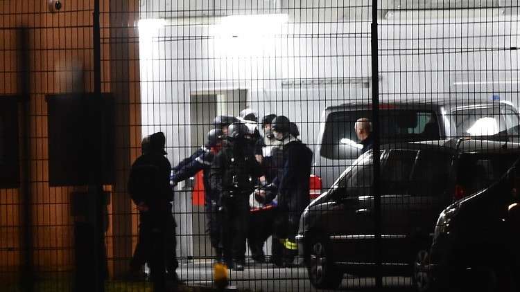 الشرطة الفرنسية تقتحم سجنا بعد «هجوم