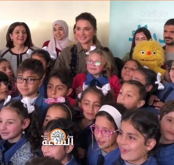 الملكة رانيا تطلق مادة الرياضيات للصفوف