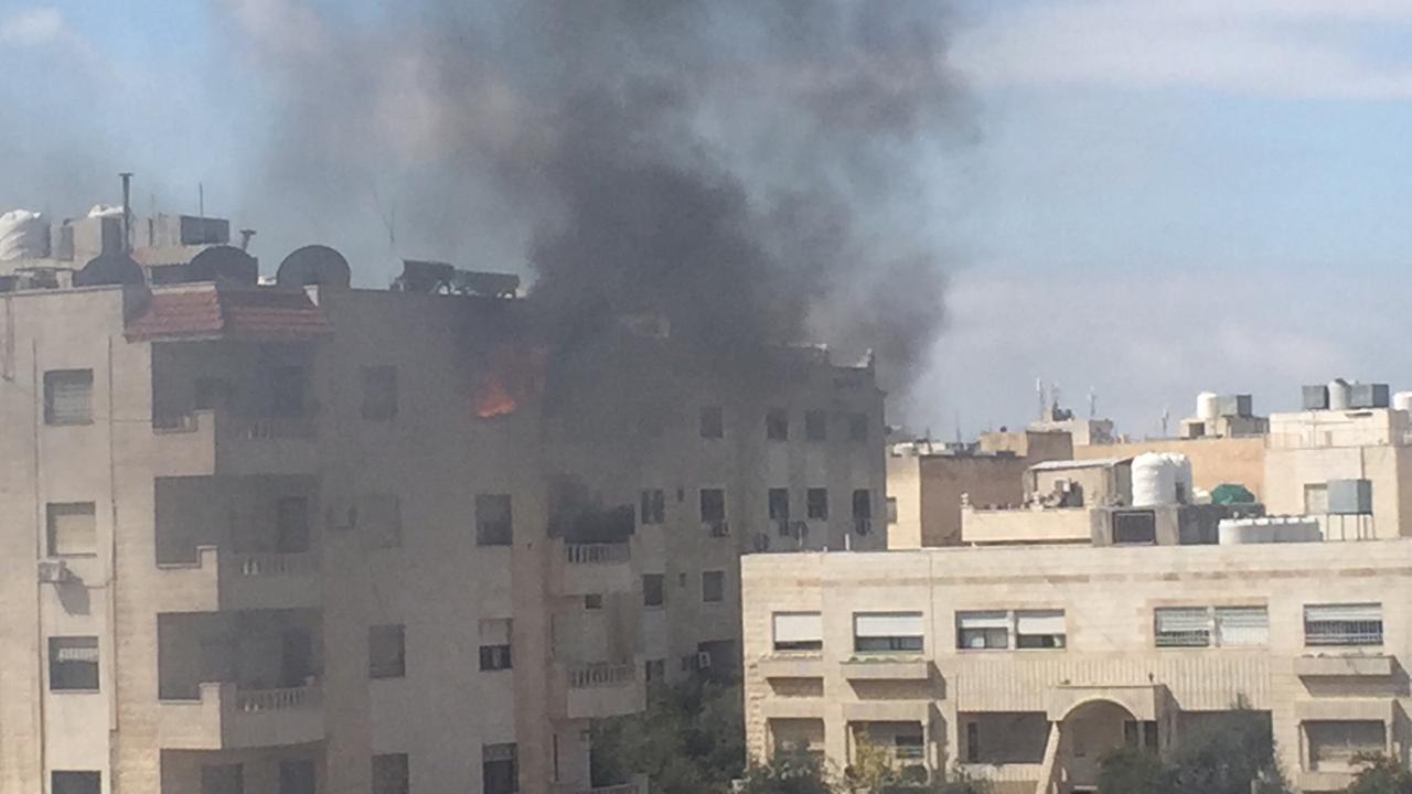 ’مدفأة كهرباء‘ تتسبب بحريق شقة في