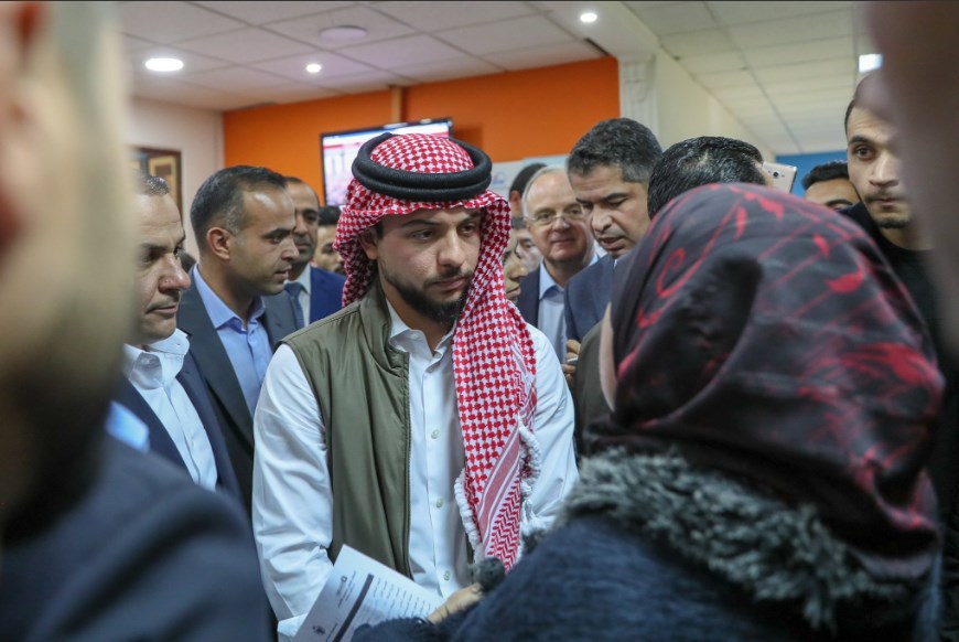 ولي العهد بـ «زيارة مفاجئة» لمديرية