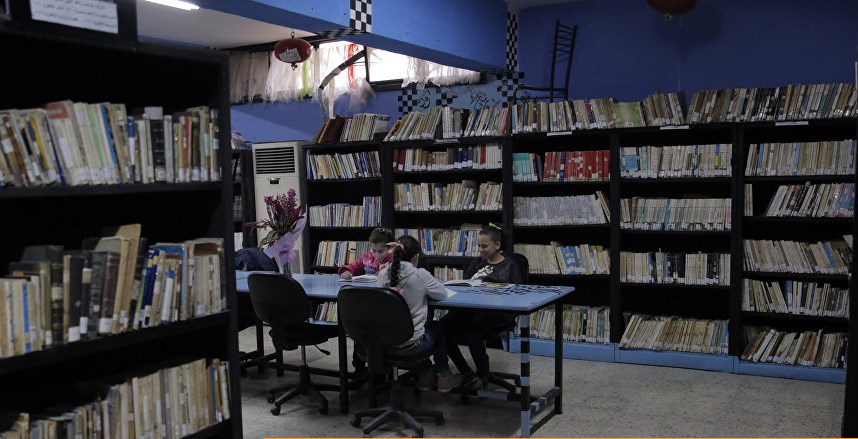 ضع كتاب وخذ آخر.. . 100