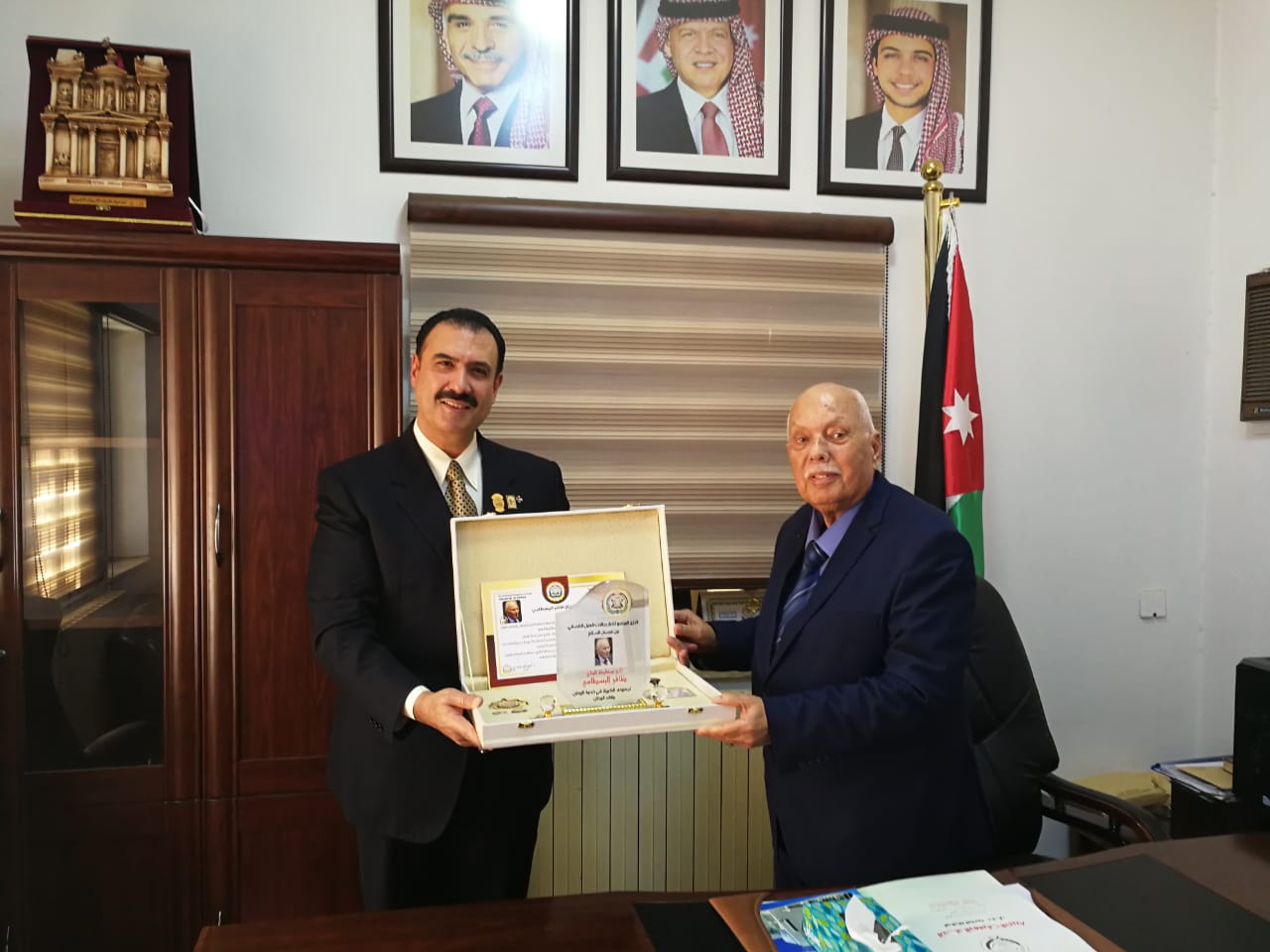 فرسان السلام تكرم رئيس اتحاد الجمعيات