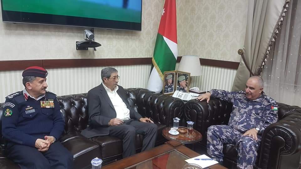 ترخيص فريق الطوارئ لوحدة شباب السلط