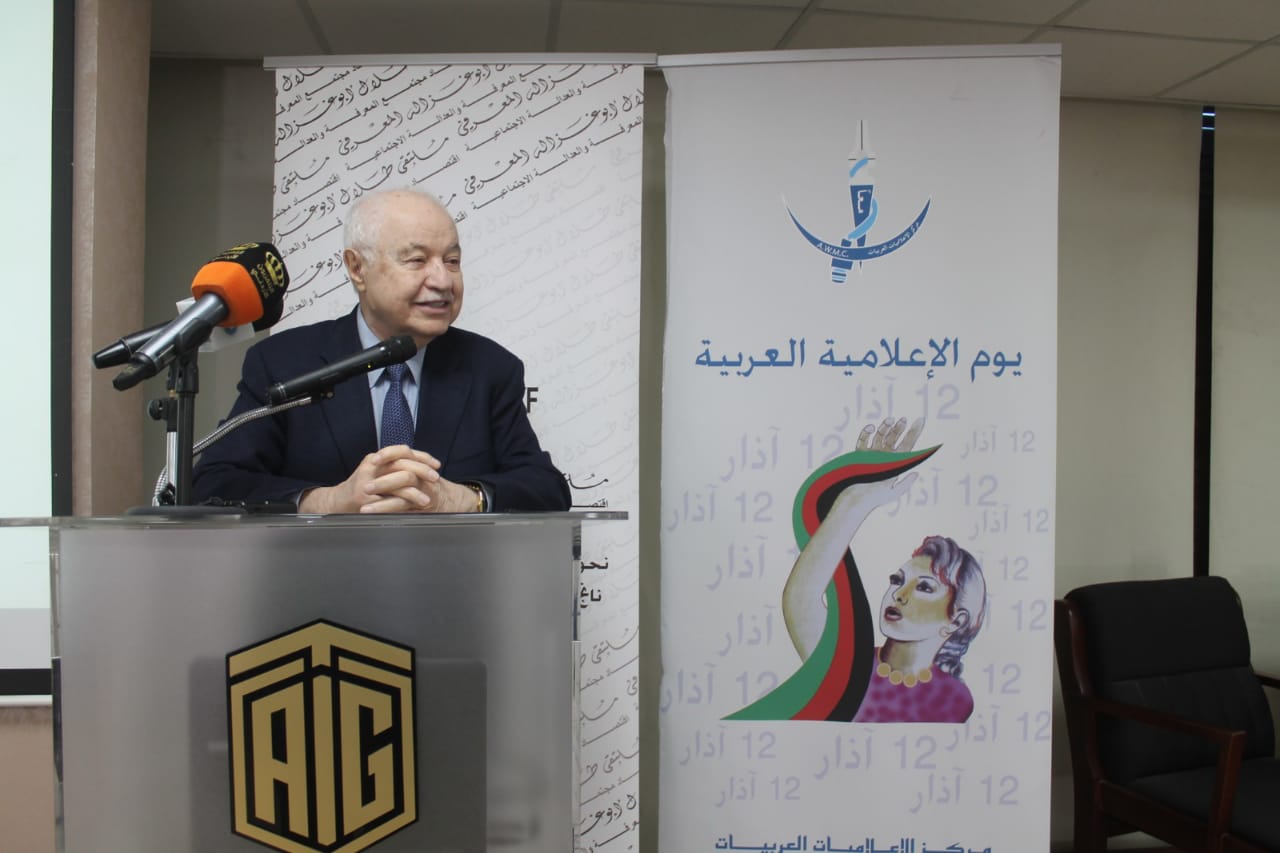 طلال أبو غزالة يحذر: علينا أن