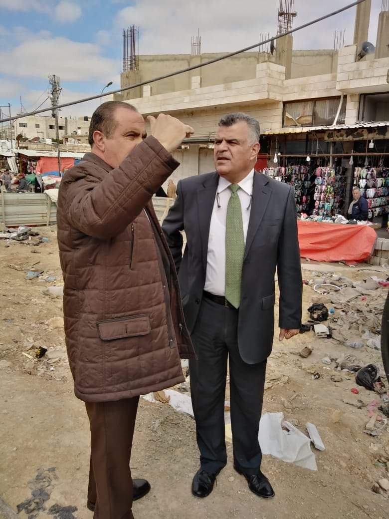 اللوزي يقوم بزيارة ميدانية ويلتقي أصحاب