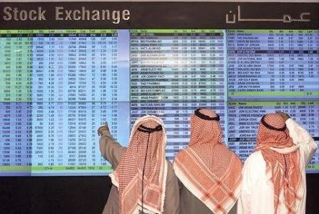 51.7 % نسبة ملكية المستثمرين غير
