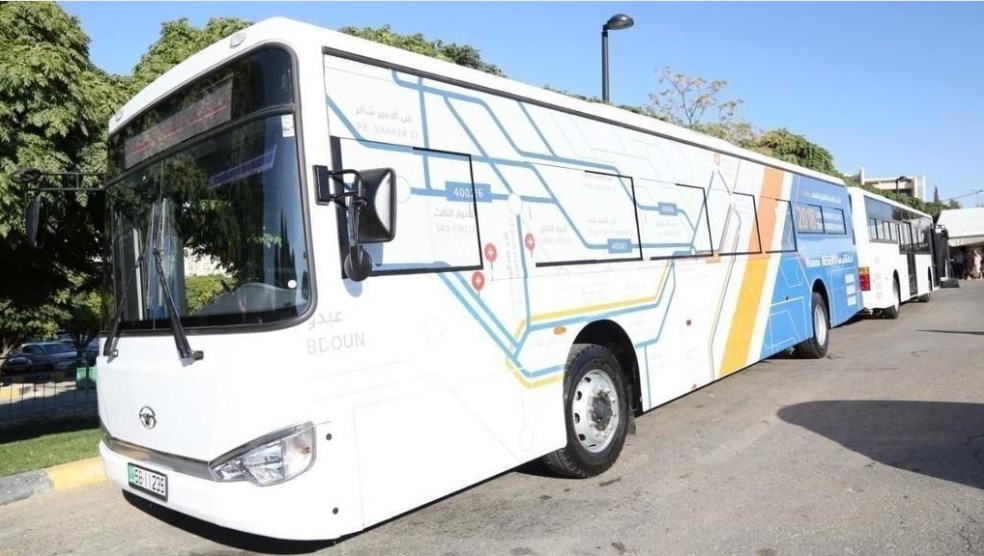 إلغاء الدفع النقدي في حافلات النقل