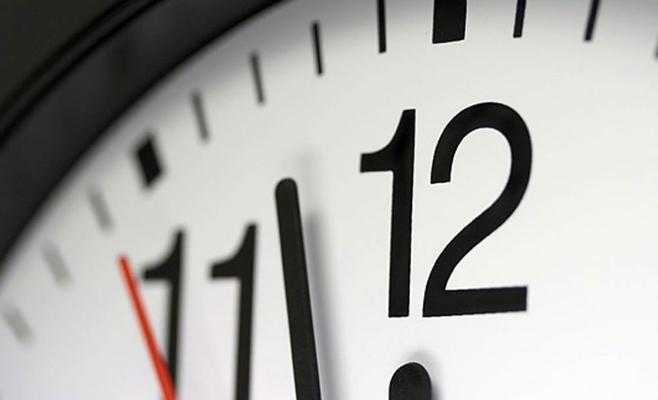 متى يبدأ العمل بالتوقيت الصيفي في