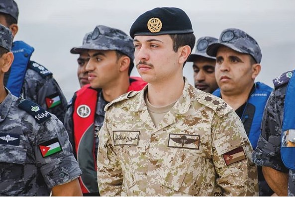 الامير حسين: أمام جلالة سيدنا