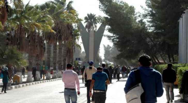 اجتماع لأساتذة الجامعات المتعطلين عن العمل