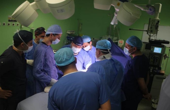 تصغير حجم رأس الفخذ بخلع مفصل