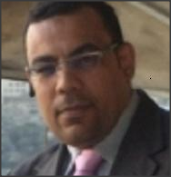 ما الذي يحدث في مخيم عين