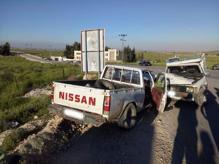 وفاة طفل واصابة 3 أشخاص بحادث