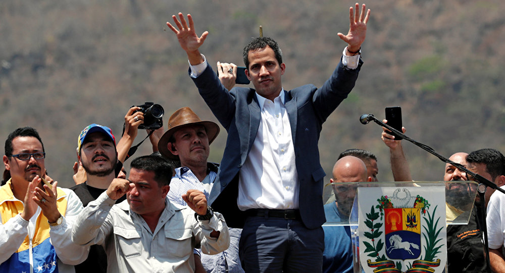 غوايدو يتخذ قرارات جديدة بشأن النفط