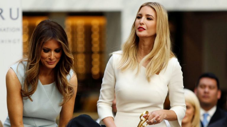 توتر حاد بين ميلانيا وإيفانكا ترامب..