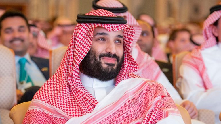 بن سلمان يتكفل بتسديد الالتزامات المالية