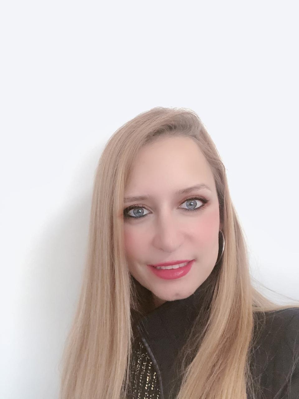 الرجوب تكتب: نسيج الكرامة والأم