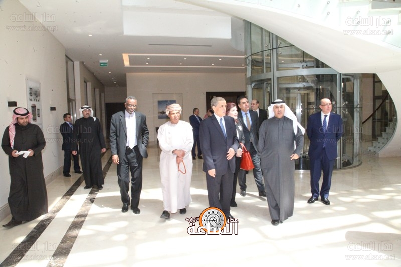 السفراء العرب في السفارة الكويتية.. ما