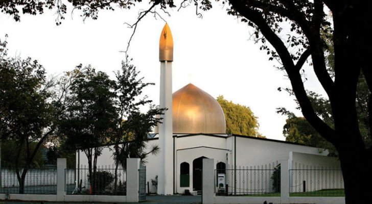 المصلون يعودون إلى مسجد النور في