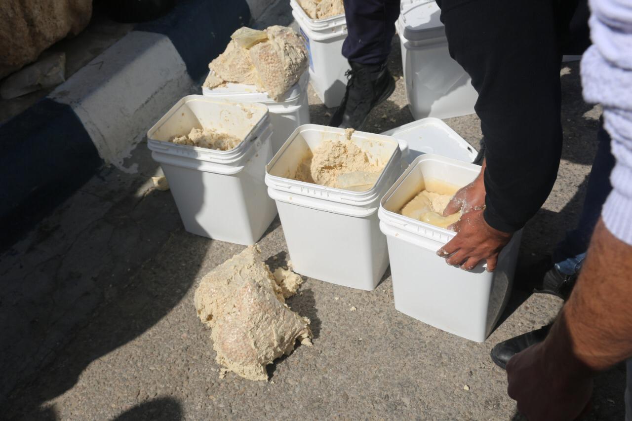 القبض على 4 أشخاص حاولوا تهريب