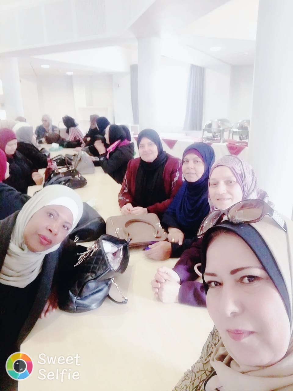 مركز هيا الثقافي يكرم عدد من