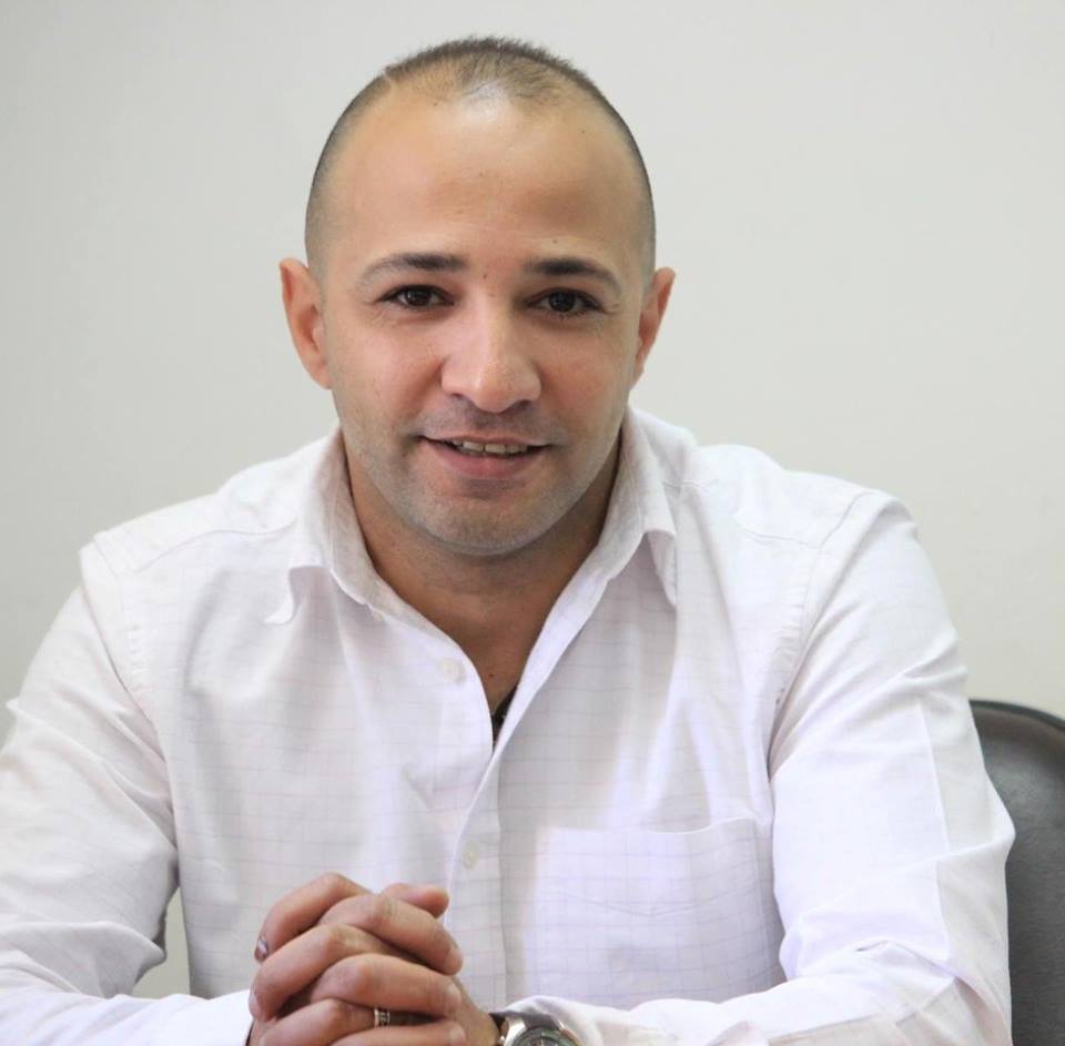 ابو شيخة يكتب.. من يملك الإعلام