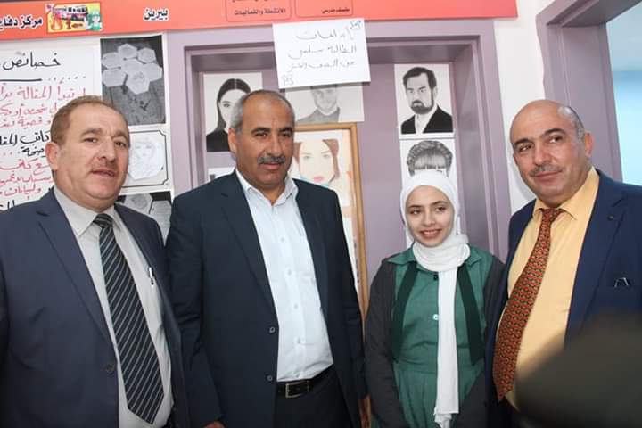 معرض فني للطالبة سلمى شديفات (صور)