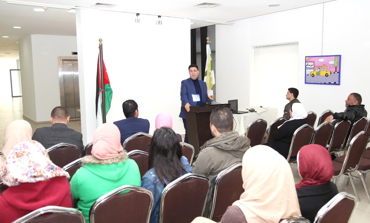 الجرائم الالكترونية ونشر التوعية محاضرة في