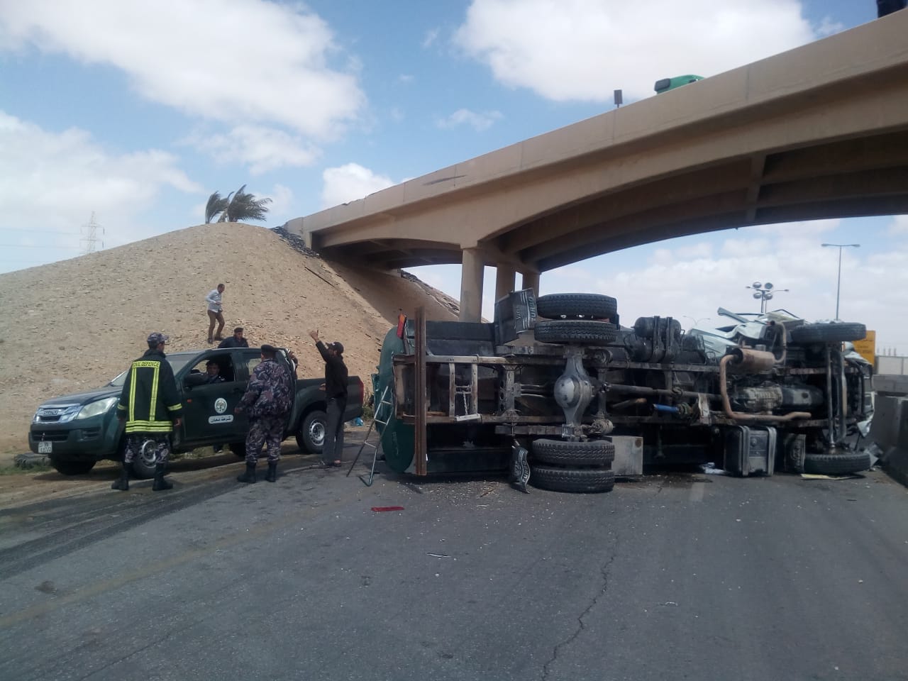 وفاة شخص اثر حادث تدهور في