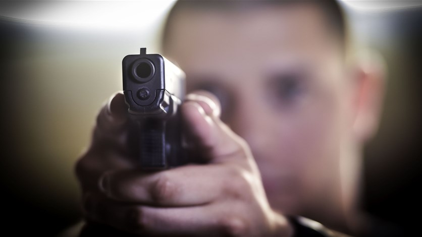 طالب في ولاية أريزونا الأمريكية يطلق