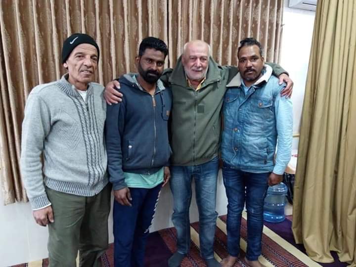 هندي يعلن إسلامه في المقابلين