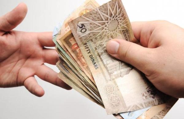 صرف دعم الخبز لمستحقيه نهاية الشهر