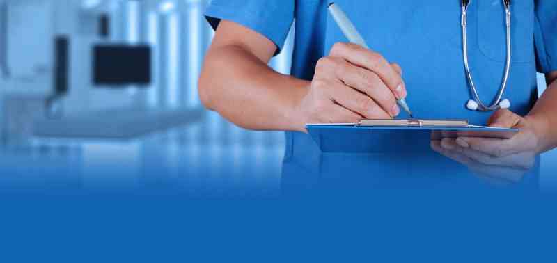 شروط جديدة لمنح الممرض أو القابلة