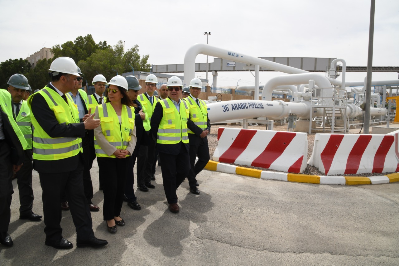 وزيرا الطاقة في الأردن ومصر يبحثان