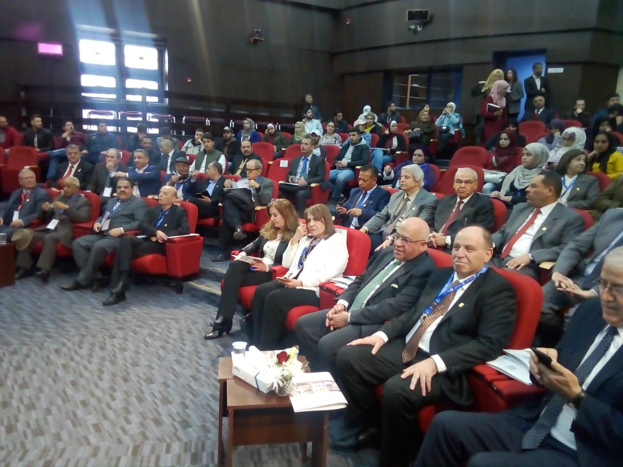 رئيس جامعة إربد الأهلية يشارك المؤتمر