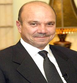 فيصل الفايز يرعى مؤتمر (رأس المال