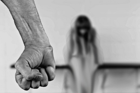 هكذا قتل الاب ابنته في الزرقاء..