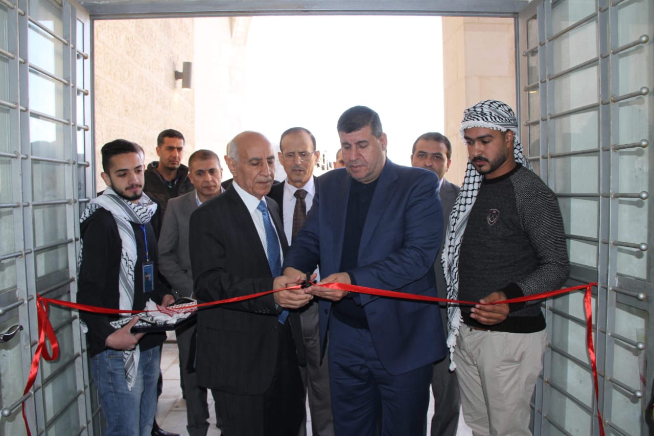 السعود يثمن دور جامعة العلوم الإسلامية