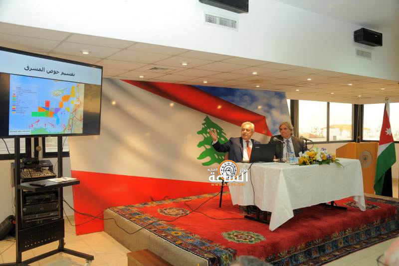 اللبنانيون يناقشون بترولهم من الأردن (صور)